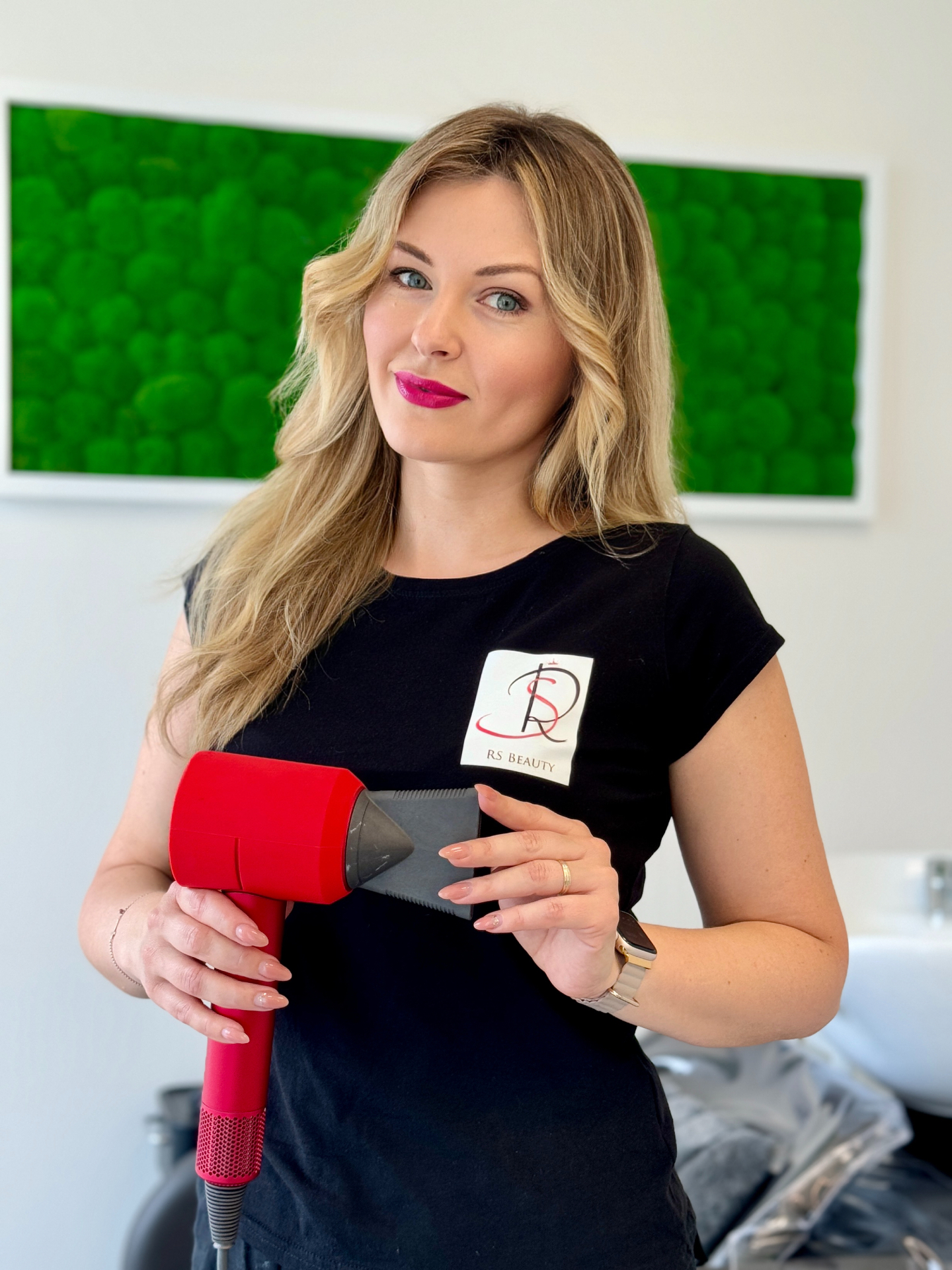 Yuliyana Dovhanychova